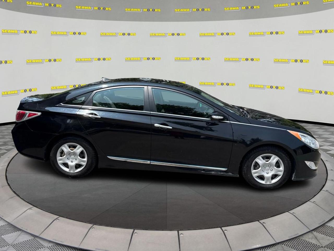 2014 Hyundai Sonata Hybrid - Photo #2