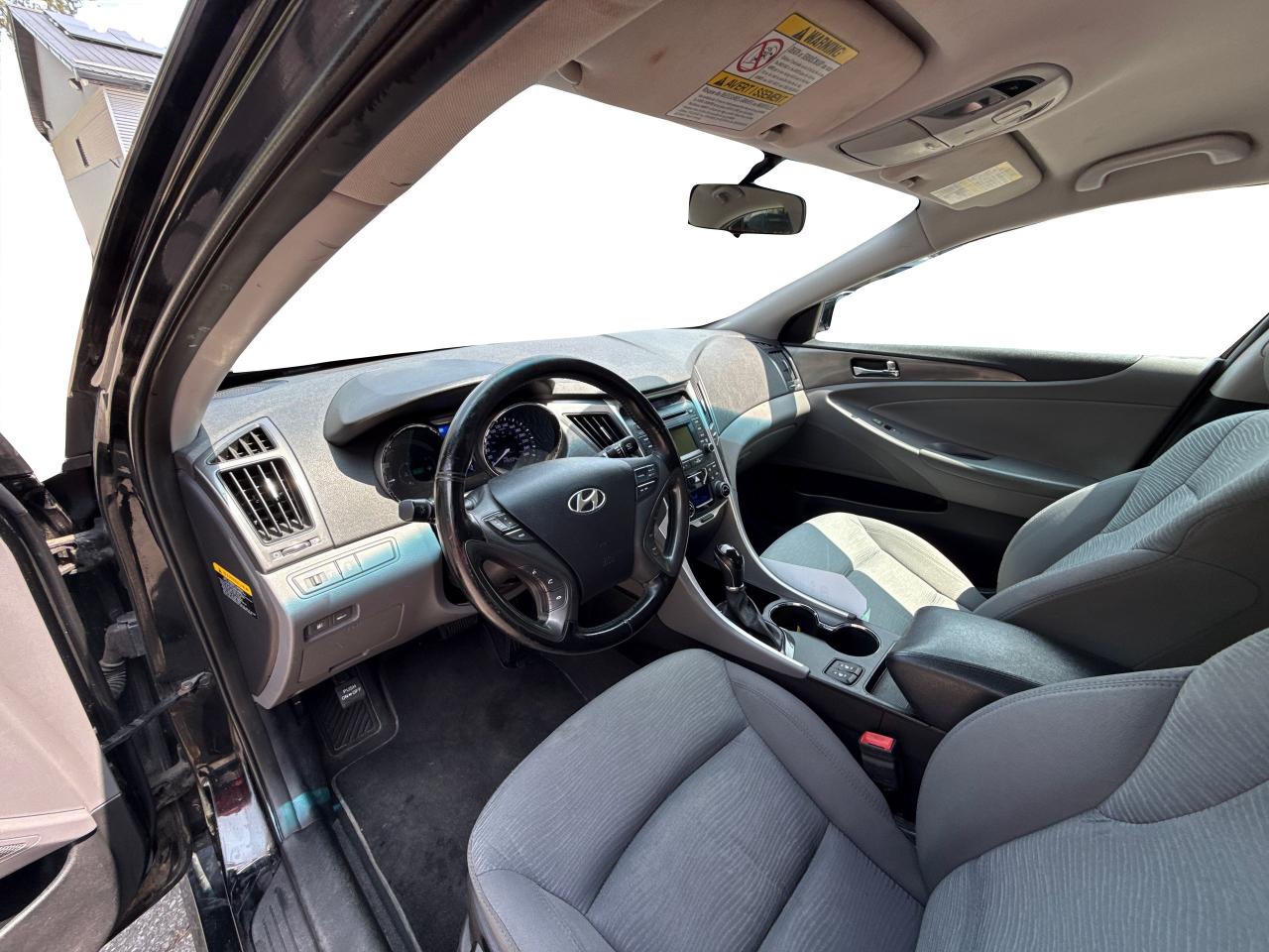 2014 Hyundai Sonata Hybrid - Photo #14