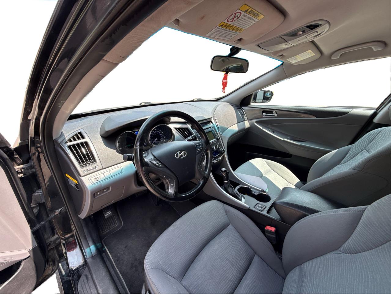 2014 Hyundai Sonata Hybrid - Photo #15