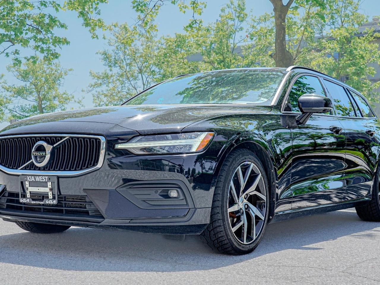 Used 2020 Volvo V60  for sale in Coquitlam, BC