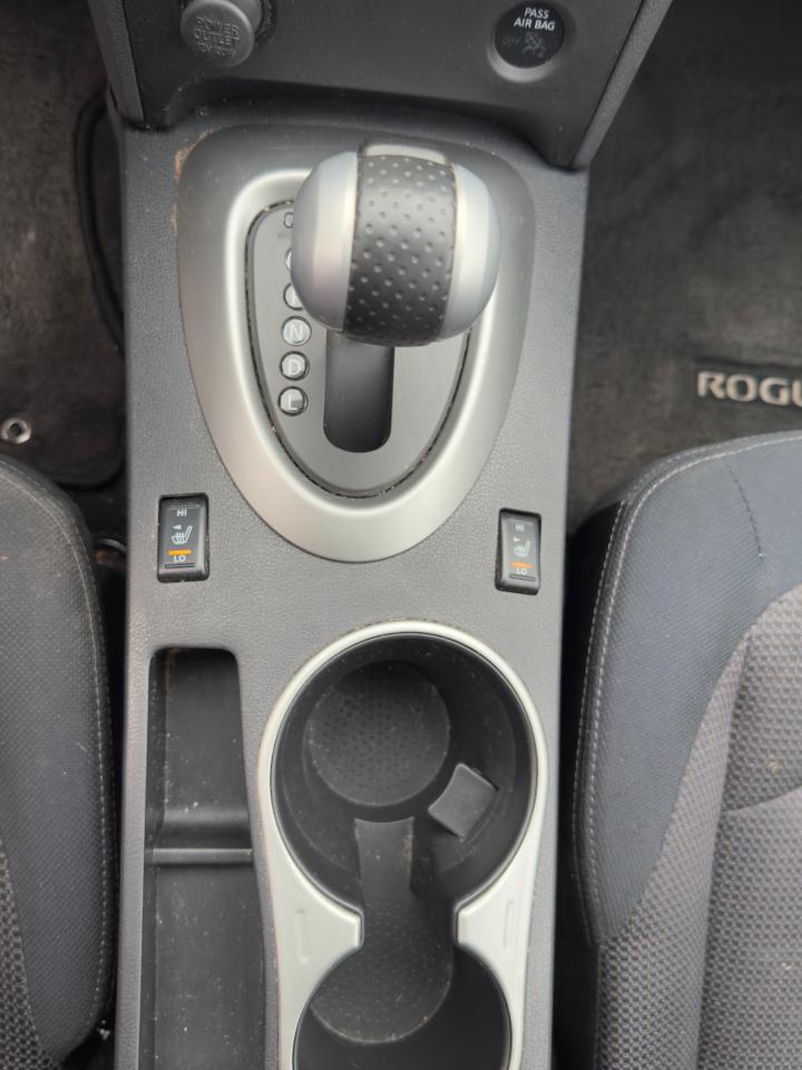 2011 Nissan Rogue SV - Photo #18