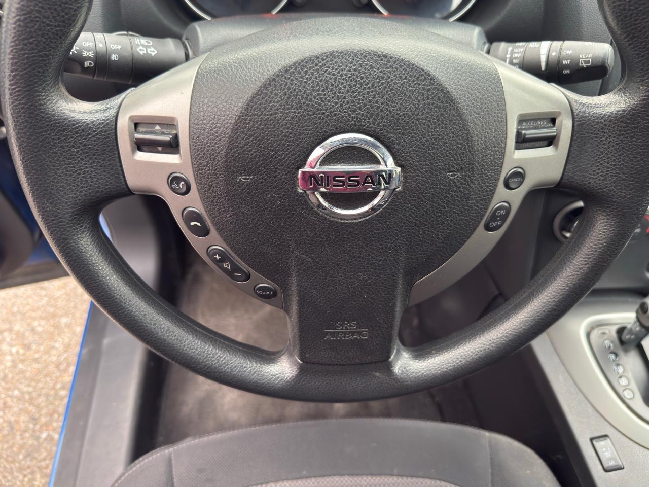 2011 Nissan Rogue SV - Photo #14