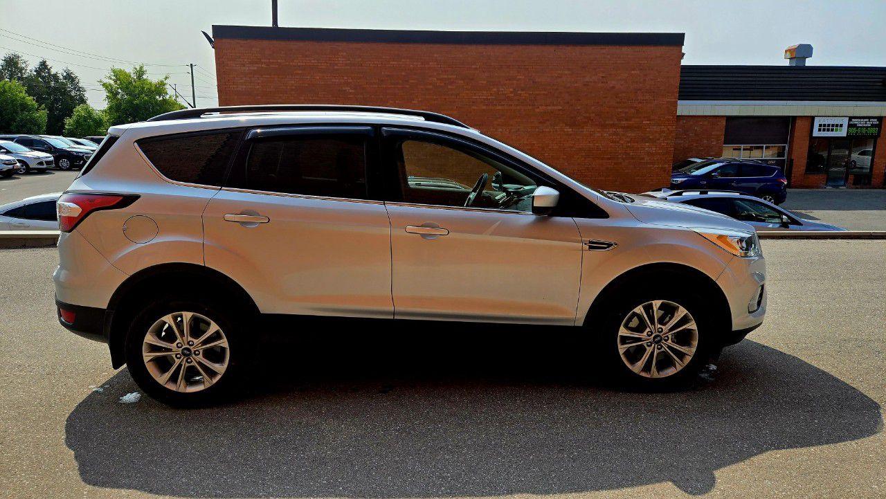 2017 Ford Escape 4WD 4dr SE - Photo #4