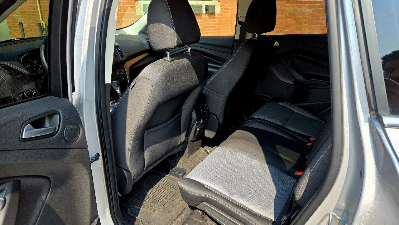 2017 Ford Escape 4WD 4dr SE - Photo #10