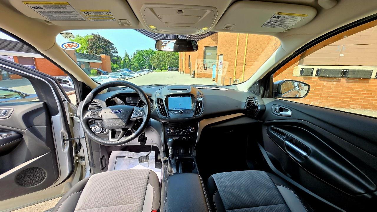 2017 Ford Escape 4WD 4dr SE - Photo #11