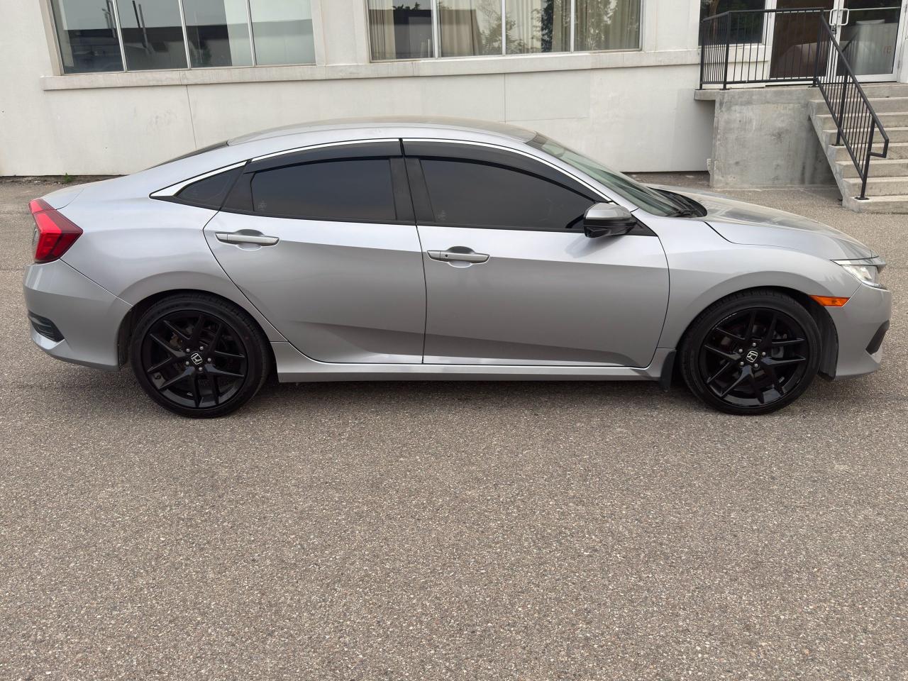 2018 Honda Civic LX - Photo #4
