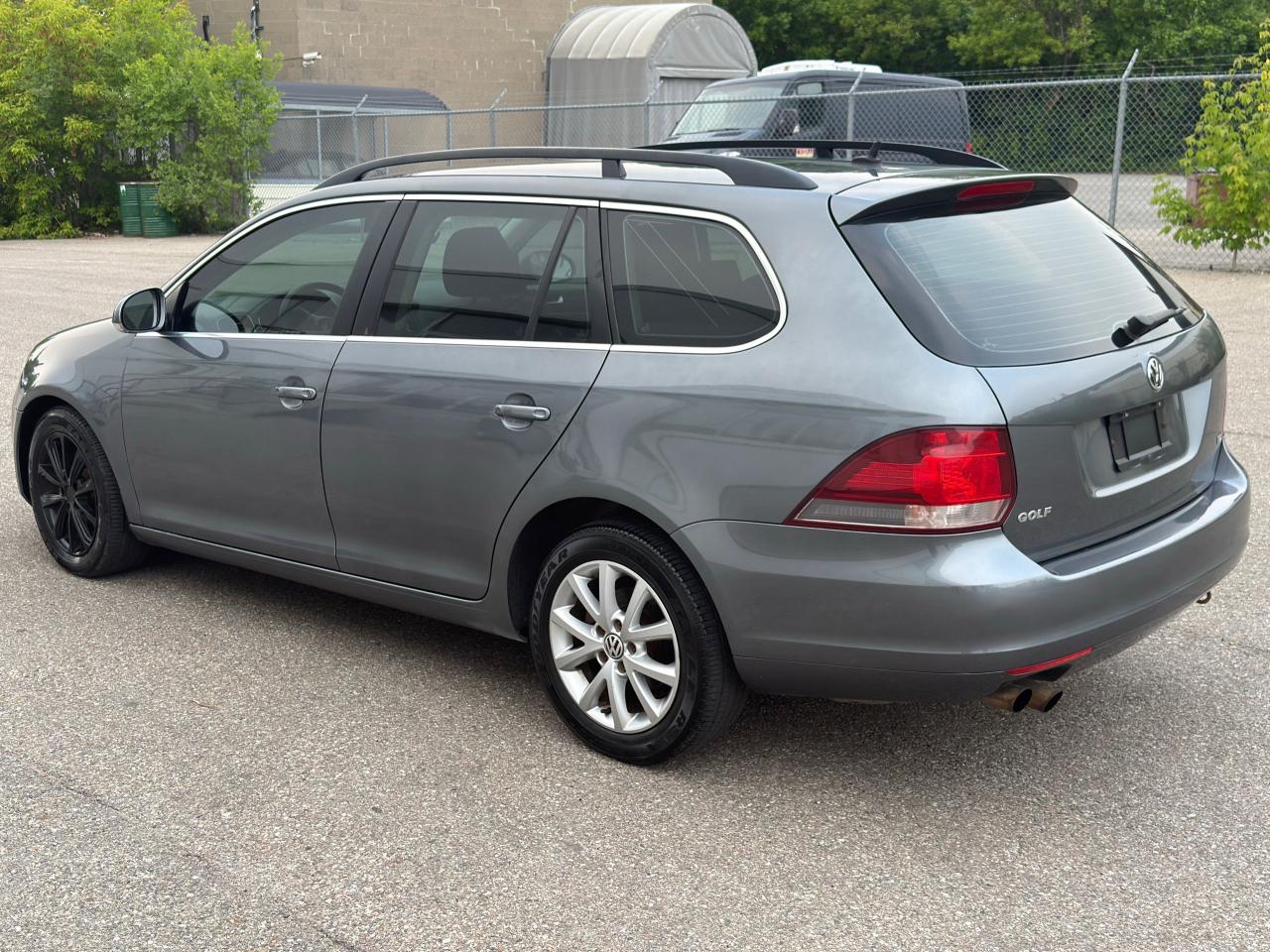 2012 Volkswagen Golf Wagon HIGHLINE - Photo #7