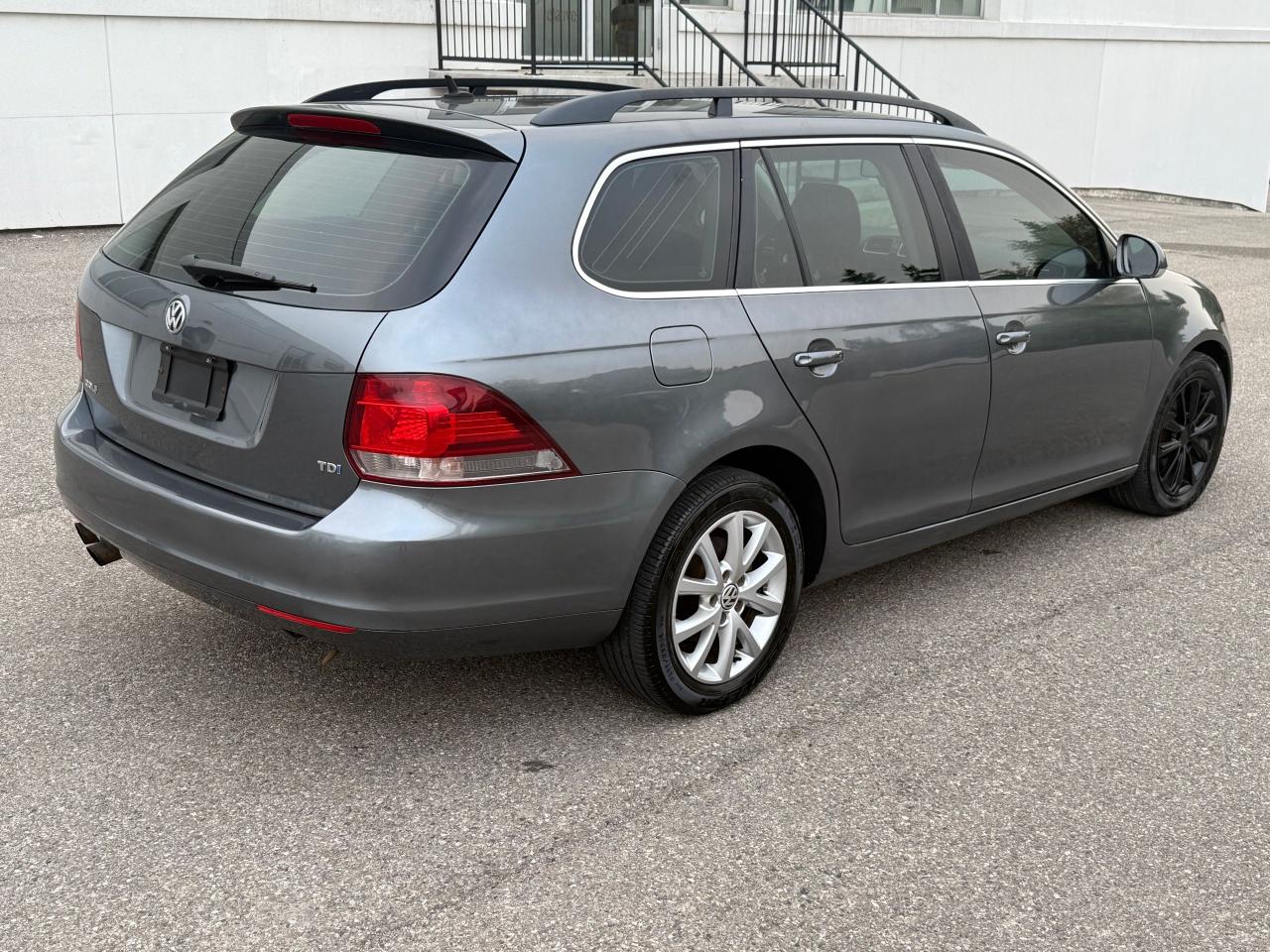 2012 Volkswagen Golf Wagon 4dr TDI DSG Comfortline Photo4