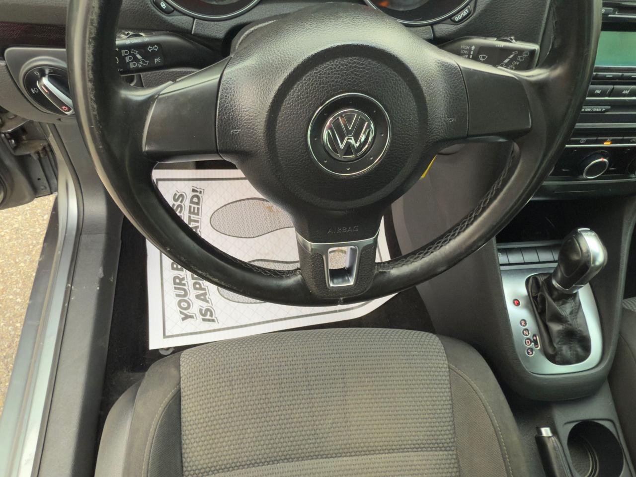 2012 Volkswagen Golf Wagon HIGHLINE - Photo #13