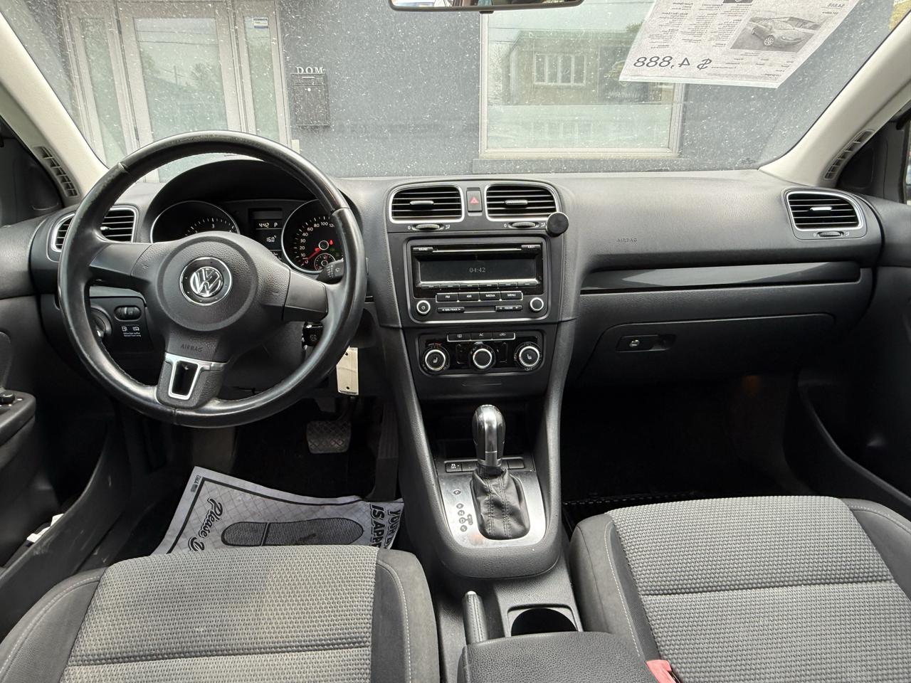 2012 Volkswagen Golf Wagon 4dr TDI DSG Comfortline Photo