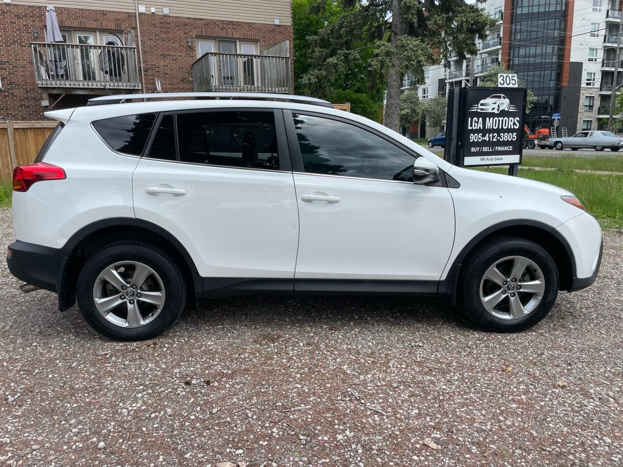 2015 Toyota RAV4 AWD 4dr XLE - Photo #7