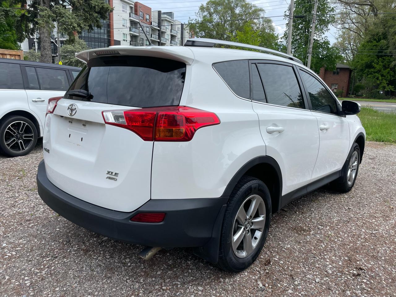 2015 Toyota RAV4 AWD 4dr XLE - Photo #6