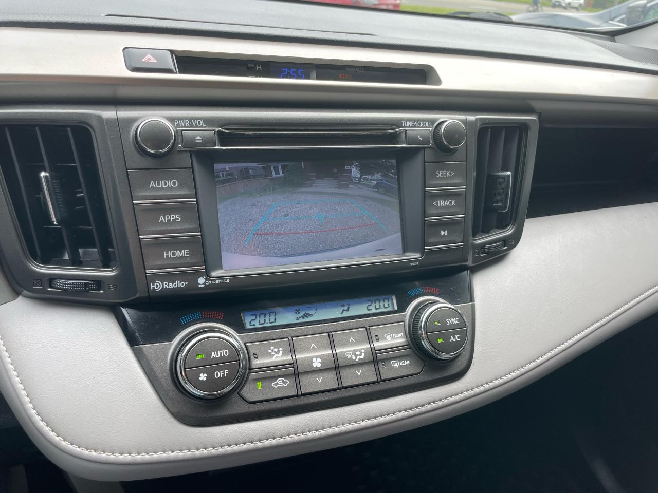 2015 Toyota RAV4 AWD 4dr XLE - Photo #15