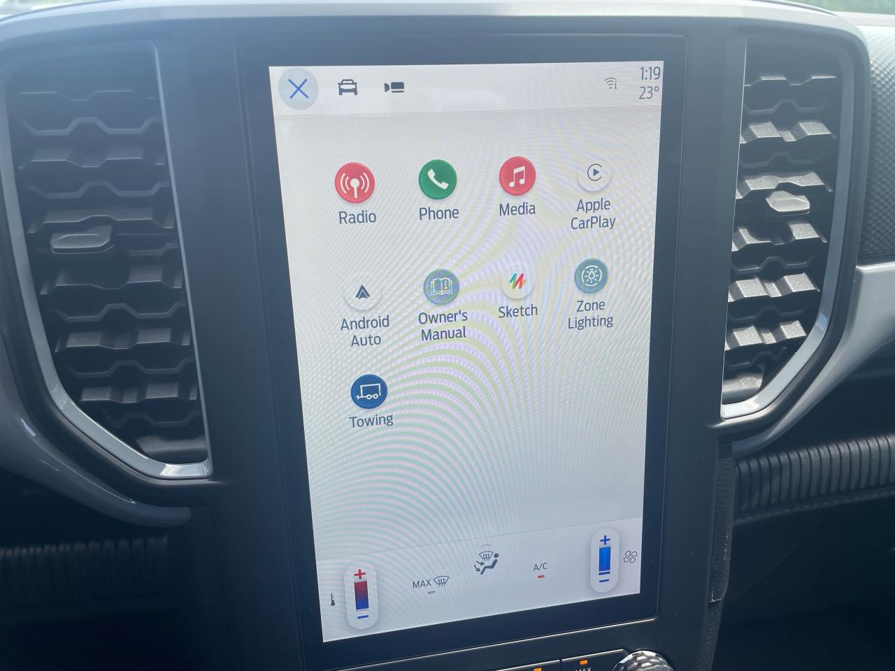 2025 Ford Ranger XL Photo5