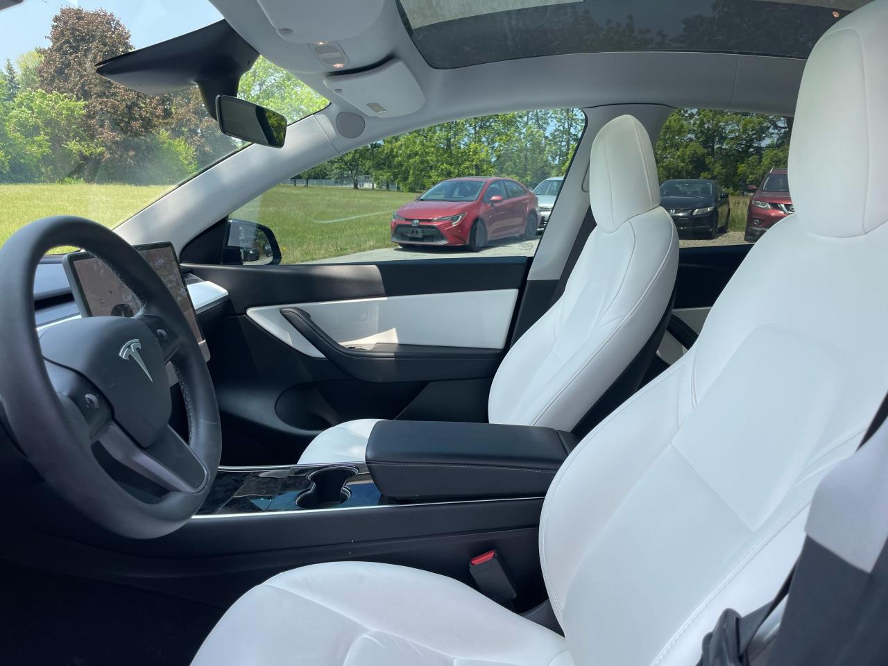 2021 Tesla Model Y Long Range AWD - Photo #6