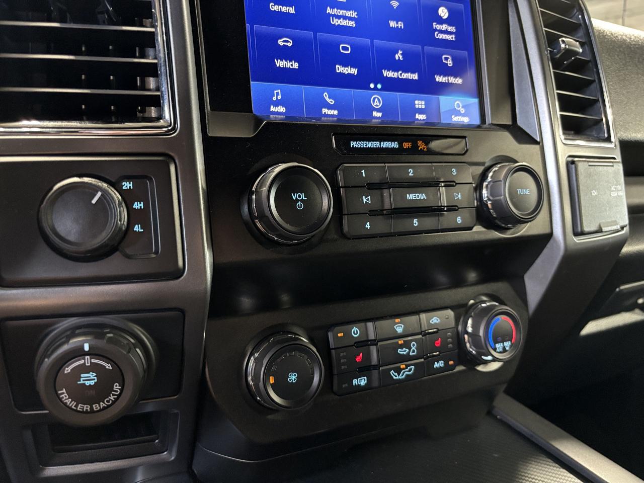 2020 Ford F-150 XLT 4WD|ECOBOOST|SUPERCREW|NAV|BACKUPCAM|HEATSEATS - Photo #24