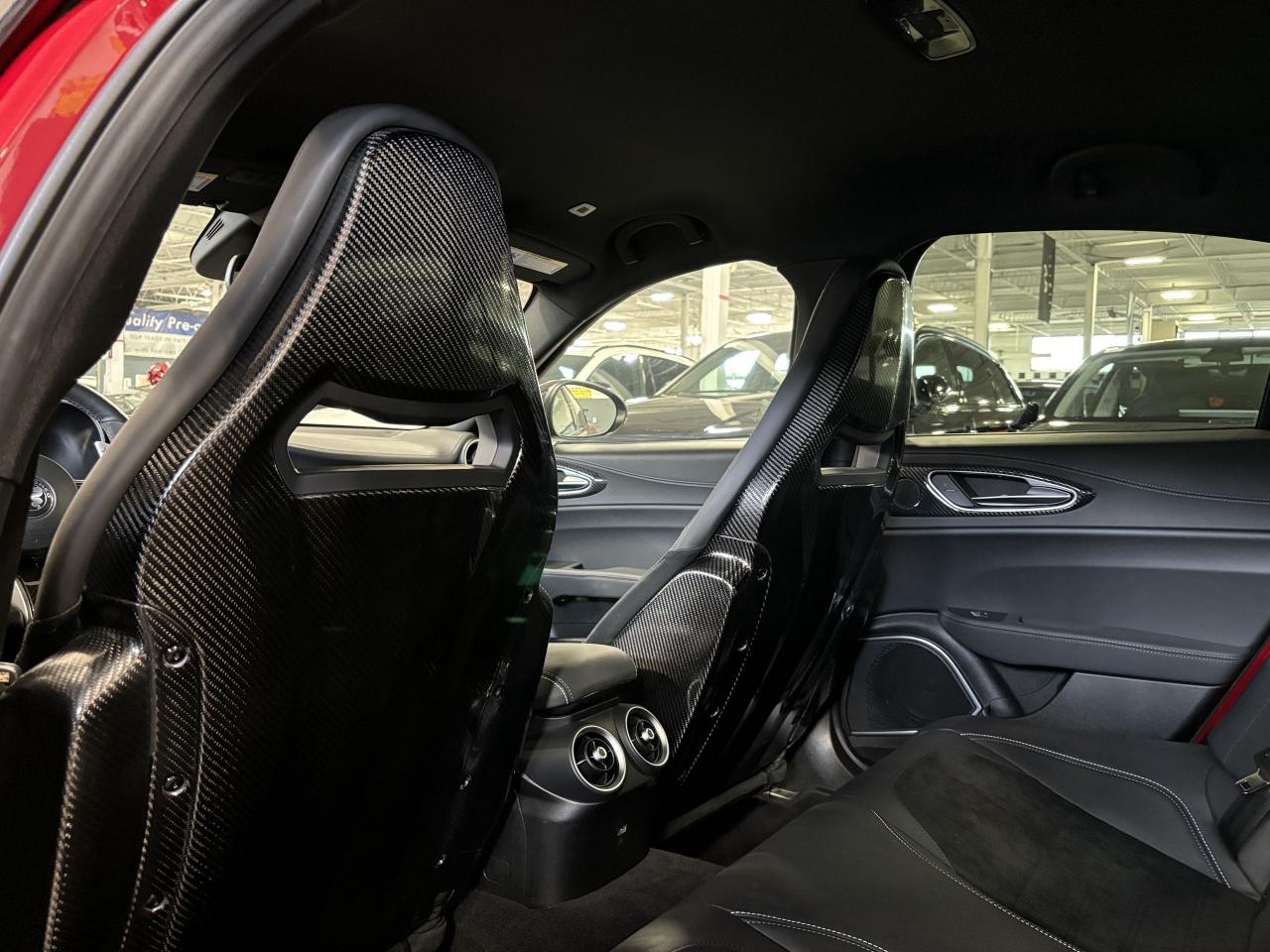 2022 Alfa Romeo Giulia Quadrifoglio|RWD|CARBONHOOD|CARBONSEATS|BIGBRAKES| - Photo #21