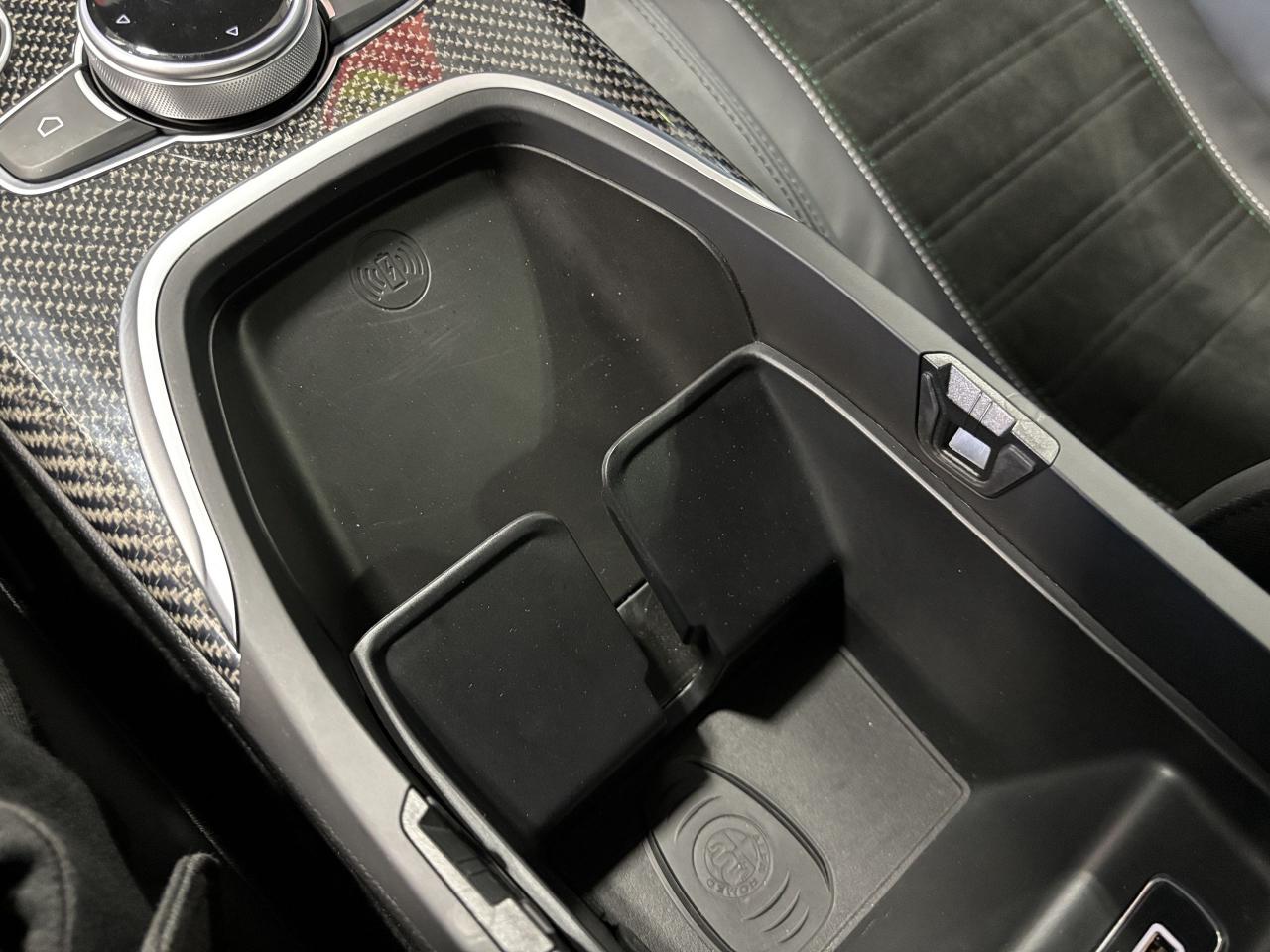 2022 Alfa Romeo Giulia Quadrifoglio|RWD|CARBONHOOD|CARBONSEATS|BIGBRAKES| - Photo #41