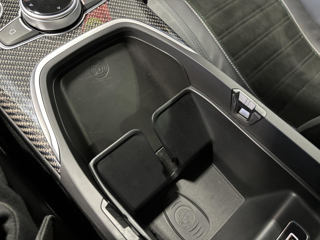 2022 Alfa Romeo Giulia Quadrifoglio|RWD|CARBONHOOD|CARBONSEATS|BIGBRAKES| - Photo #41