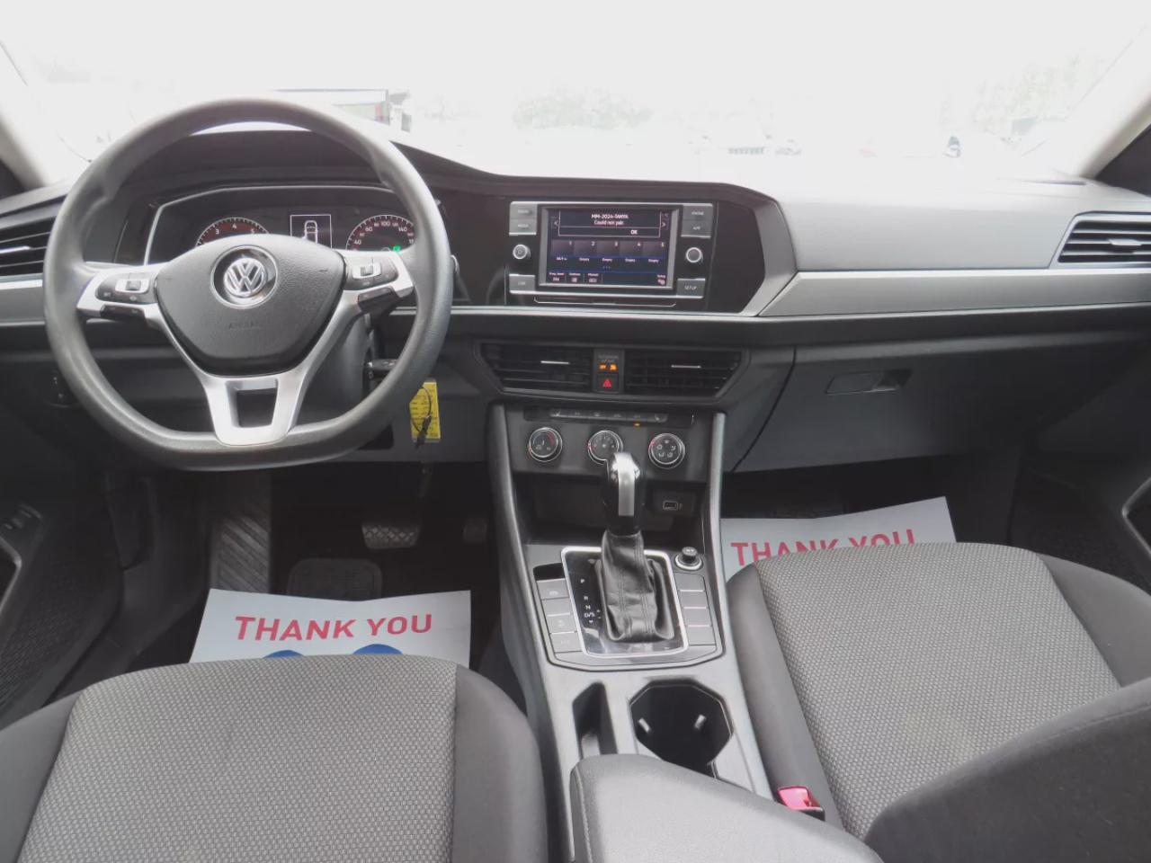 2019 Volkswagen Jetta Comfortline (**CLEAN TITLE/NO ACCIDENTS!!**SAFETY/CERTIFIED!!**ALLOY RIMS**REVERSE CAMERA**DIGITAL TOUCHSCREEN**HEATED SEATS**CUSTOM JETTA RUBBER MATS**CRUISE CONTROL**BLUETOOTH**) Photo