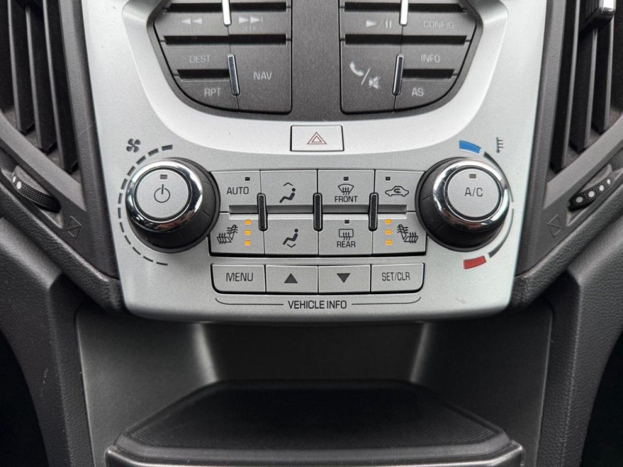 2017 Chevrolet Equinox LT | AWD | V6 | LOW KMS | SUNROOF | BLUETOOTH | NAVI | PIONEER AUDIO | REMOTE START - Photo #27