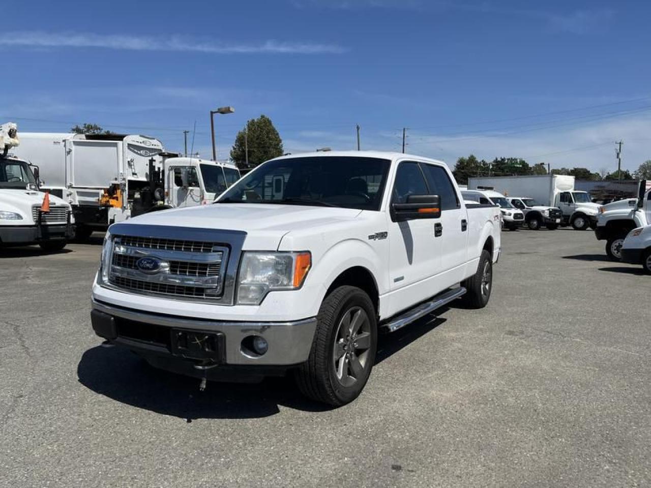 Used 2014 Ford F-150 SuperCrew 6.5-ft. Bed 4WD for sale in Burnaby, BC
