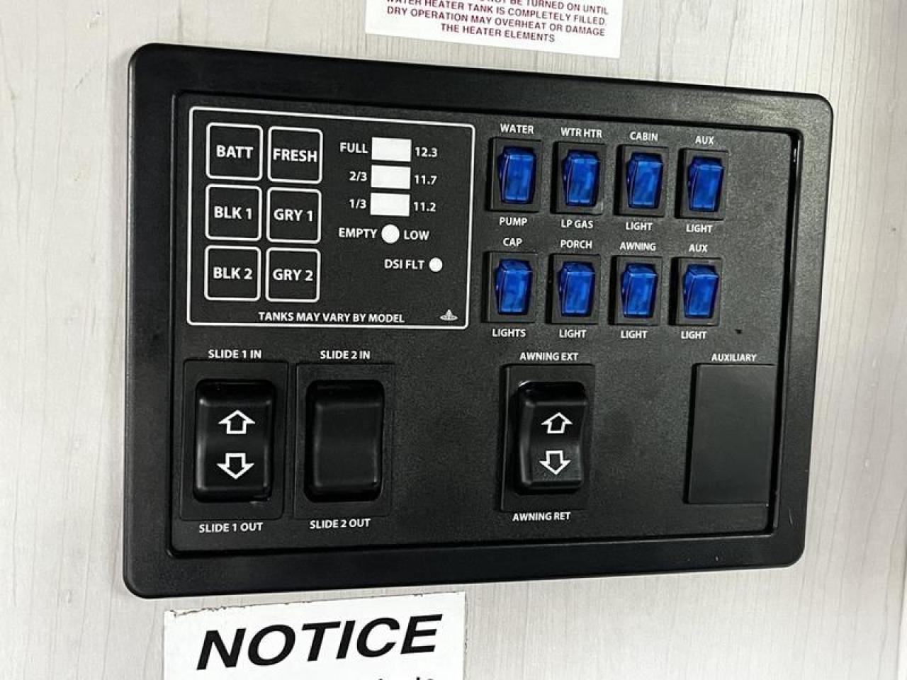 12596098