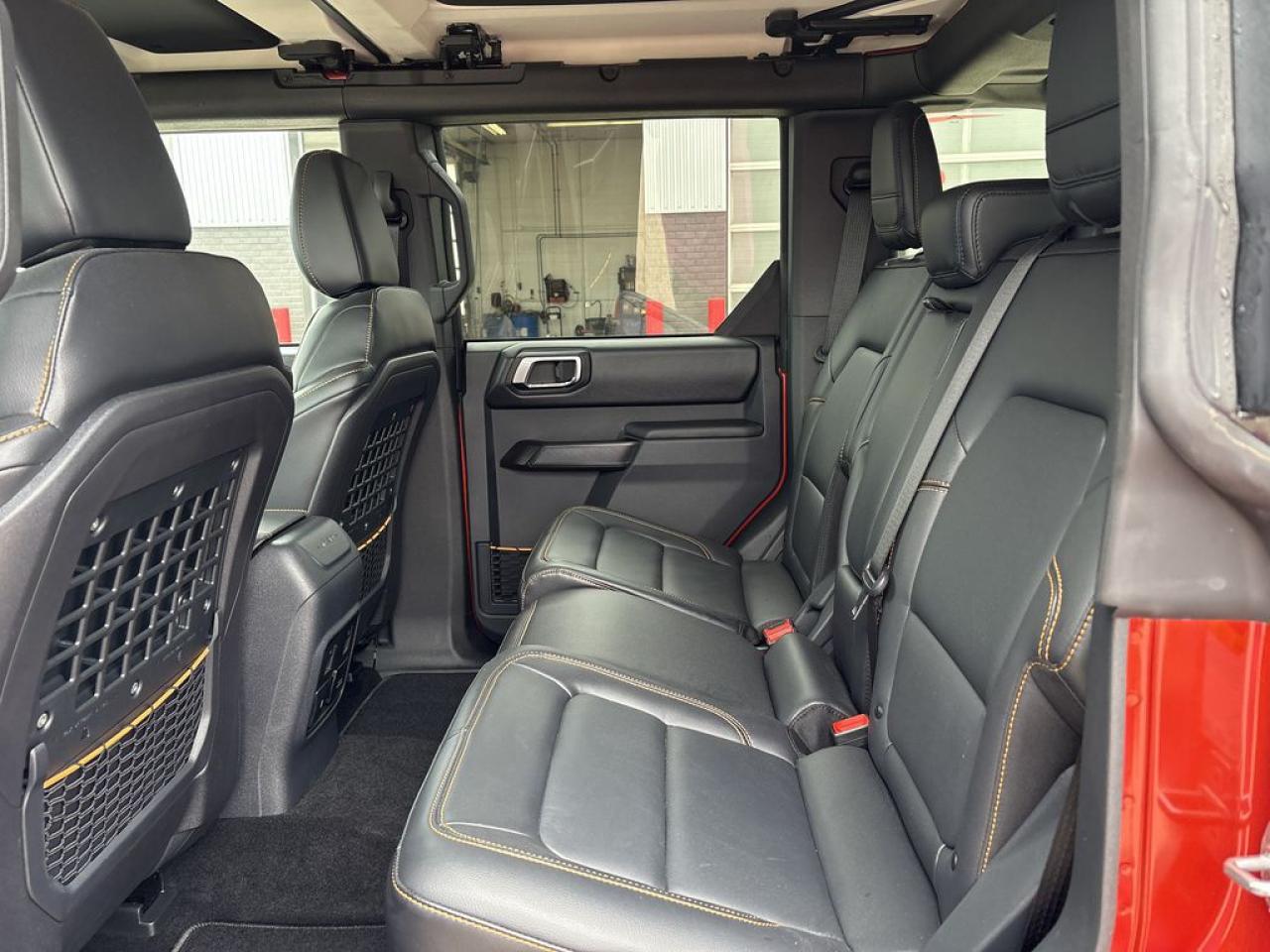 2024 Ford Bronco Badlands Photo5