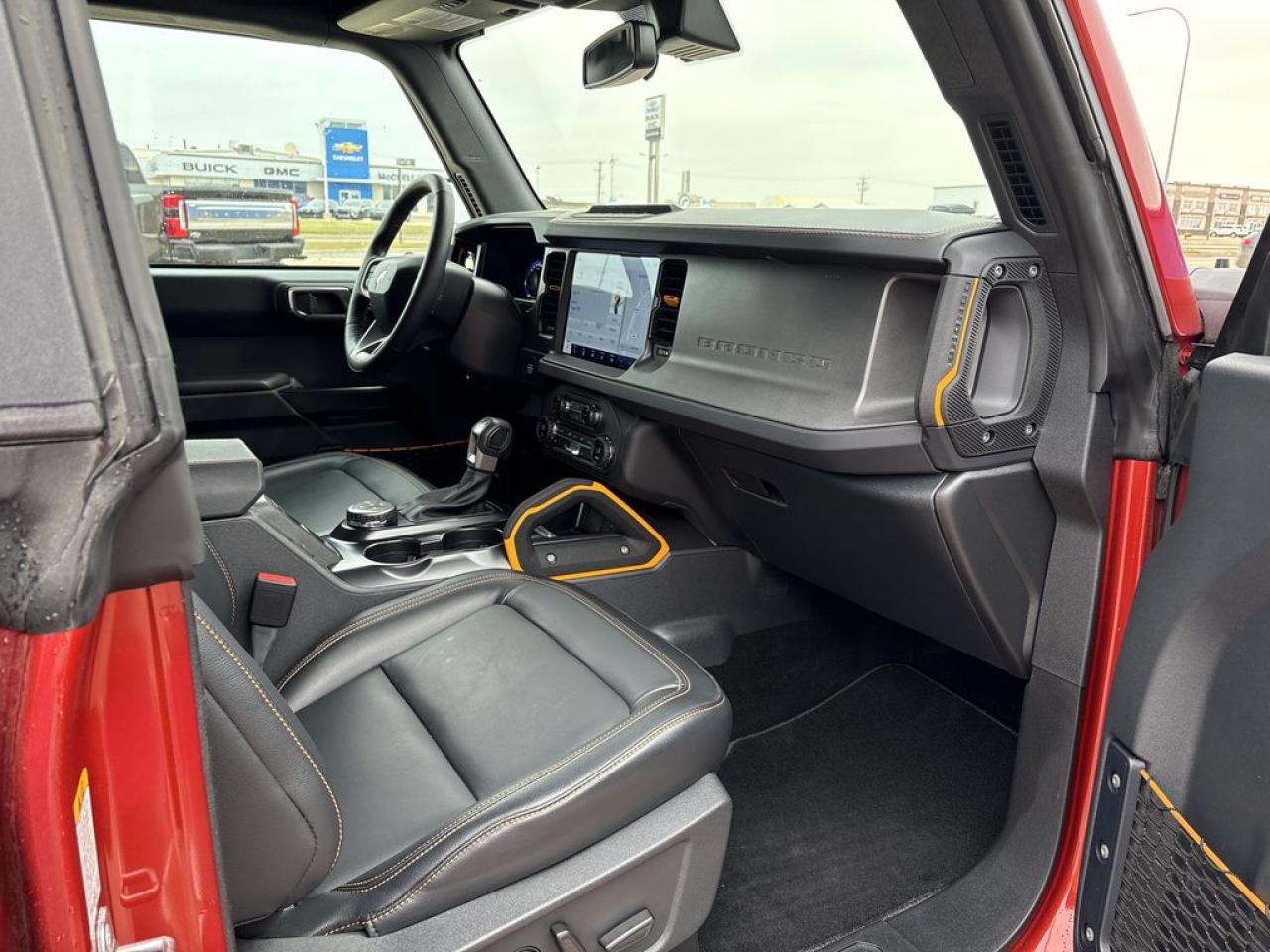 2024 Ford Bronco Badlands Photo5