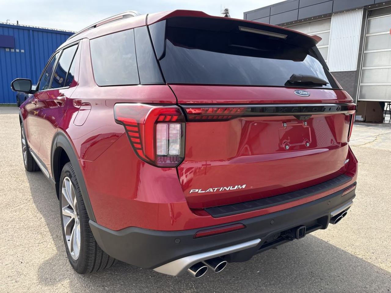 2025 Ford Explorer Platinum Photo5