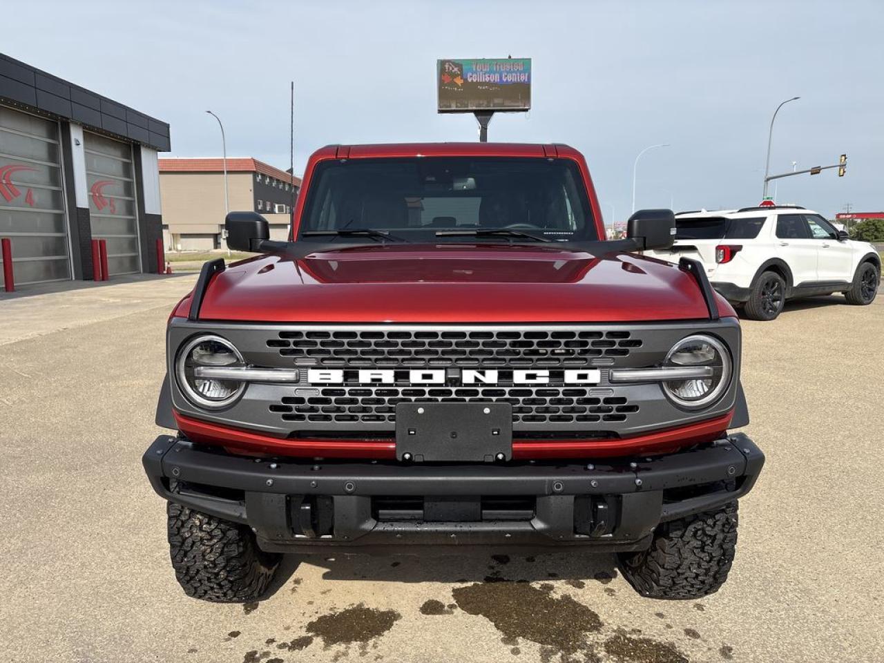 2024 Ford Bronco Badlands Photo5