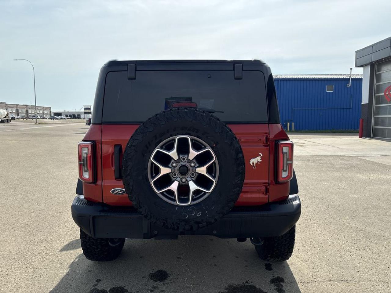 2024 Ford Bronco Badlands Photo5