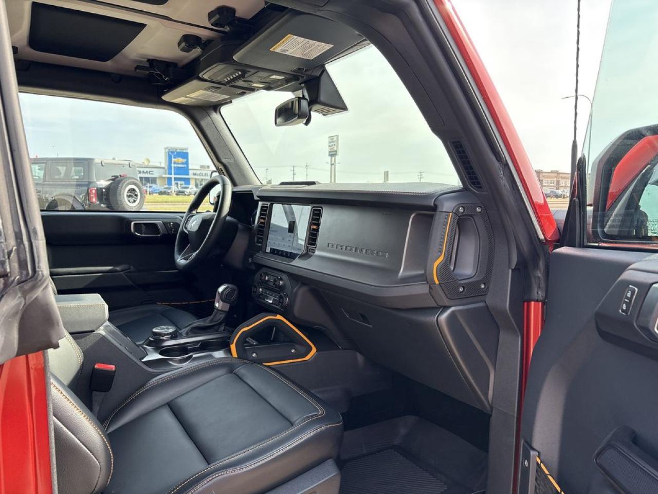 2024 Ford Bronco Badlands Photo5