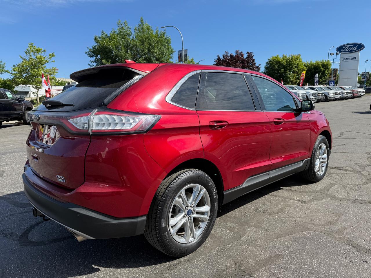 2018 Ford Edge SEL Photo4