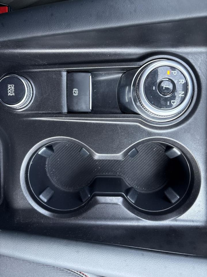 2025 Ford Explorer ST-Line Photo5