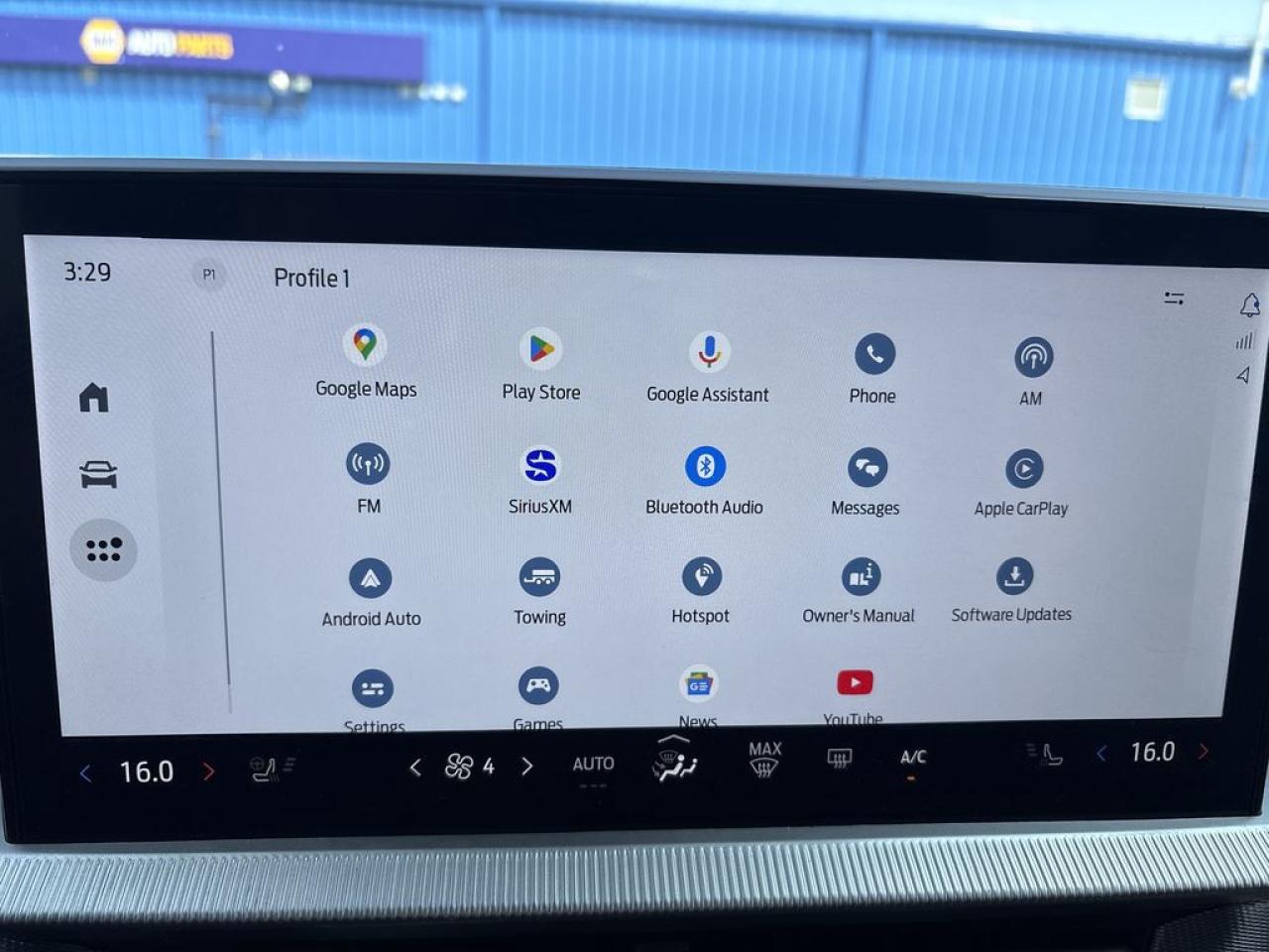 2025 Ford Explorer ST-Line Photo5