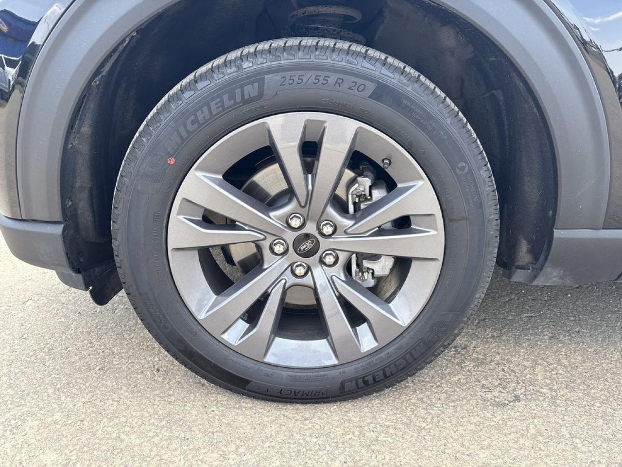 2025 Ford Explorer ACTIVE Photo5