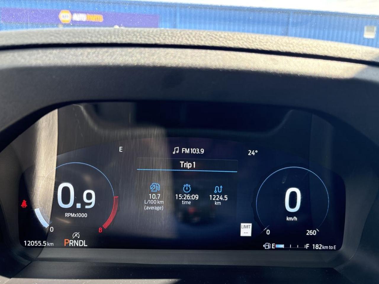 2025 Ford Explorer ACTIVE Photo5