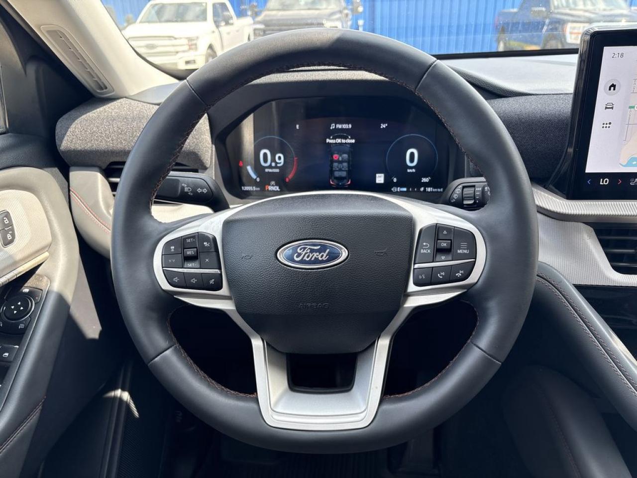 2025 Ford Explorer ACTIVE Photo5
