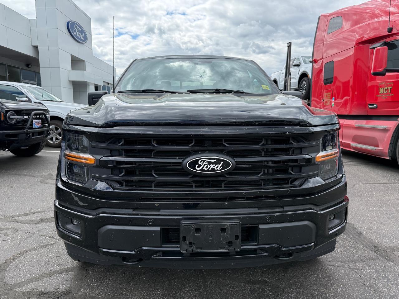 2024 Ford F-150 XLT Photo5