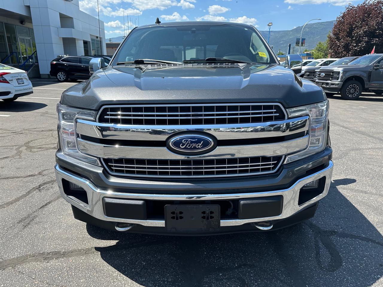 2019 Ford F-150 Lariat Photo1