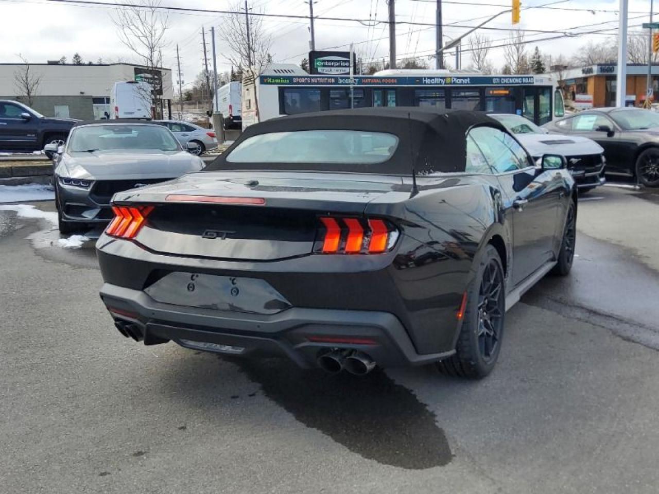 2025 Ford Mustang GT Premium Photo3
