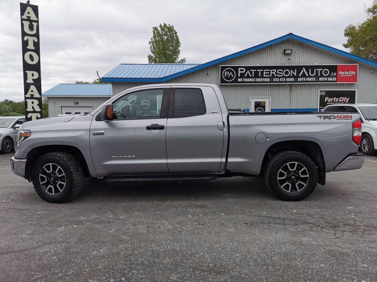 2019 Toyota Tundra SR5 5.7L V8 - Photo #2