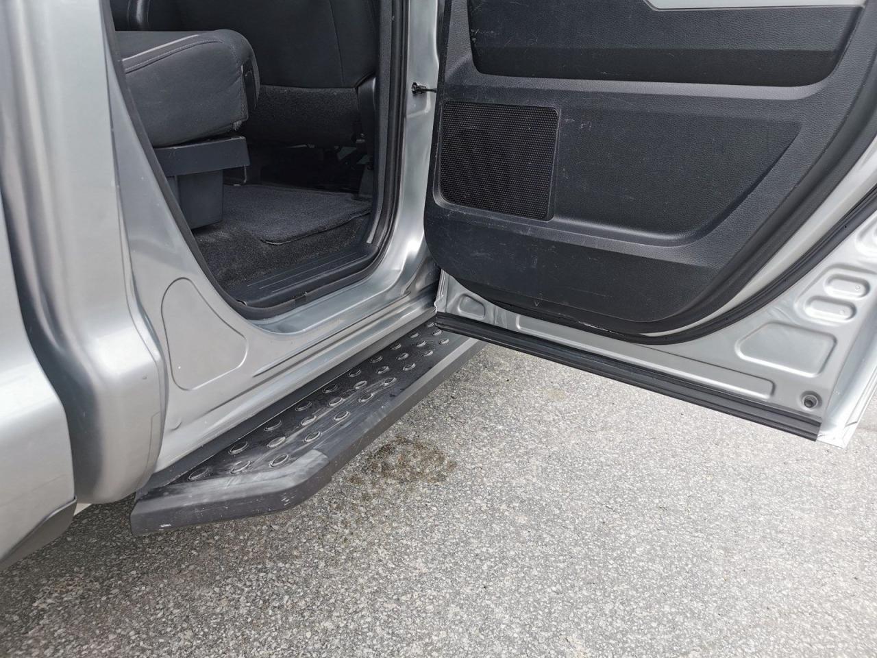 2019 Toyota Tundra SR5 5.7L V8 - Photo #18