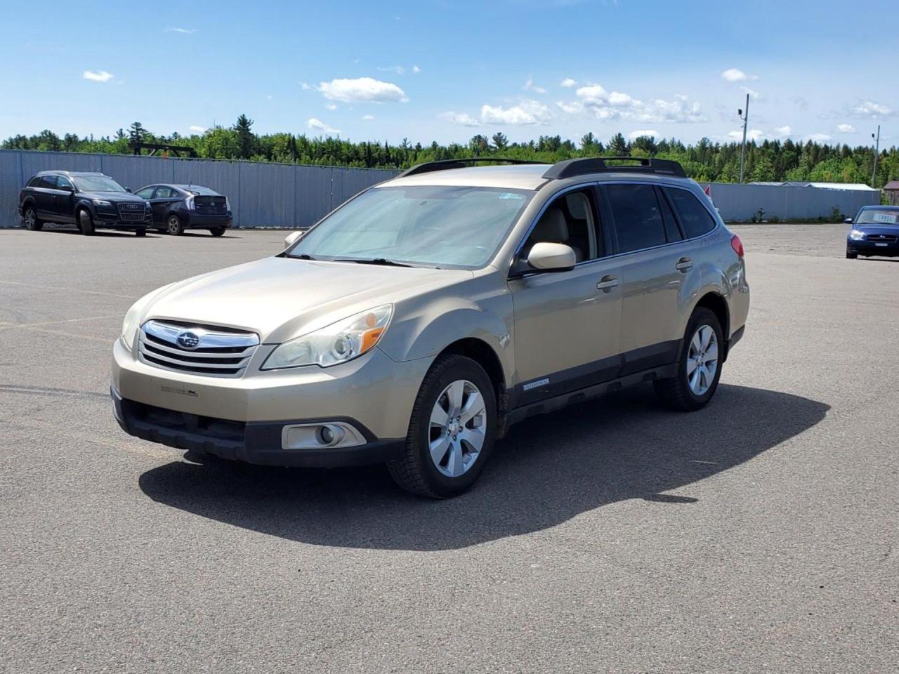 Used 2010 Subaru Outback 2.5I Premium for sale in Sainte Sophie, QC