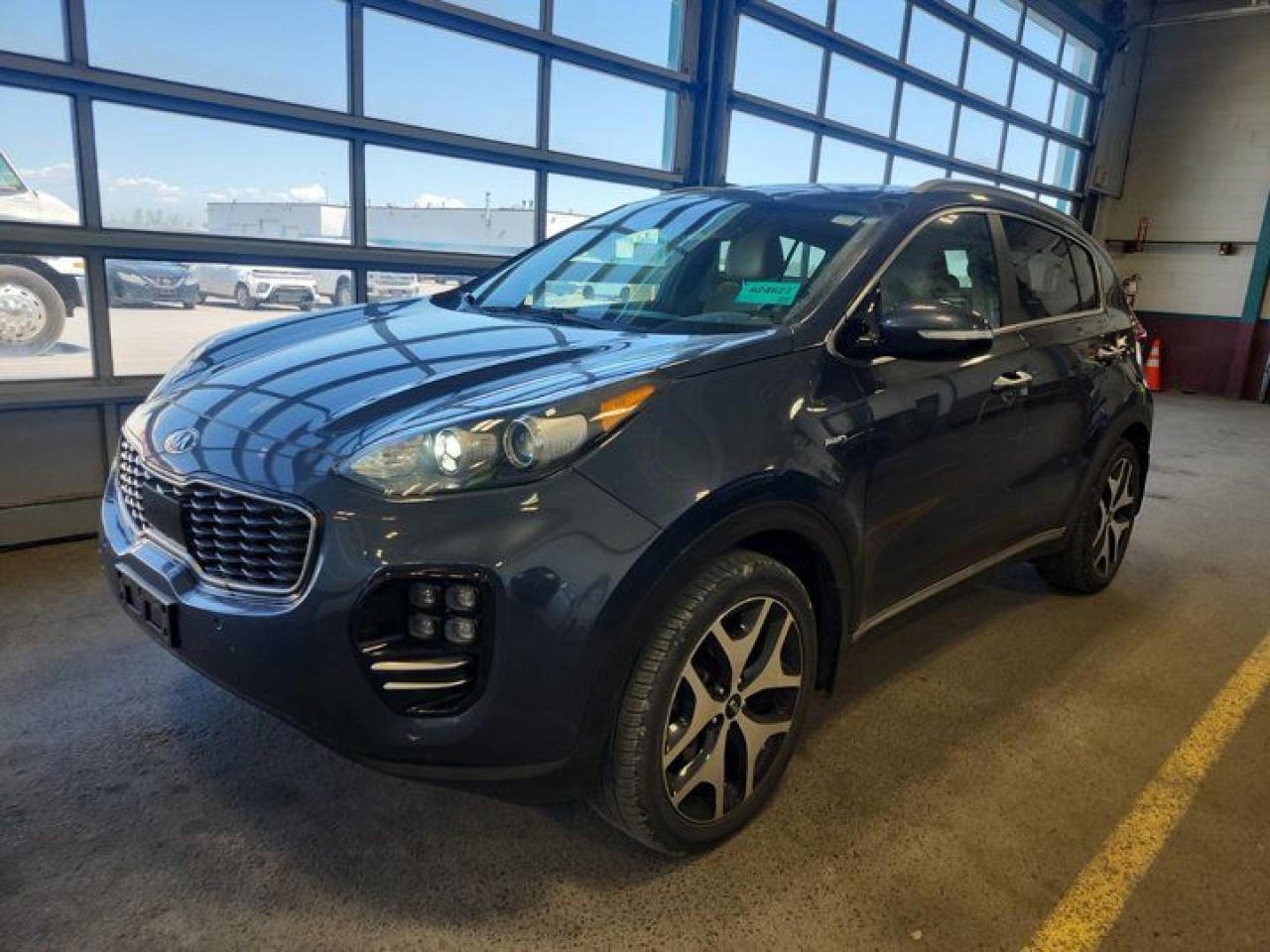 Used 2017 Kia Sportage SX Turbo AWD | Pano Sunroof | Leather | Nav | Carplay + Android Auto | Cooled Seats | for sale in Guelph, ON