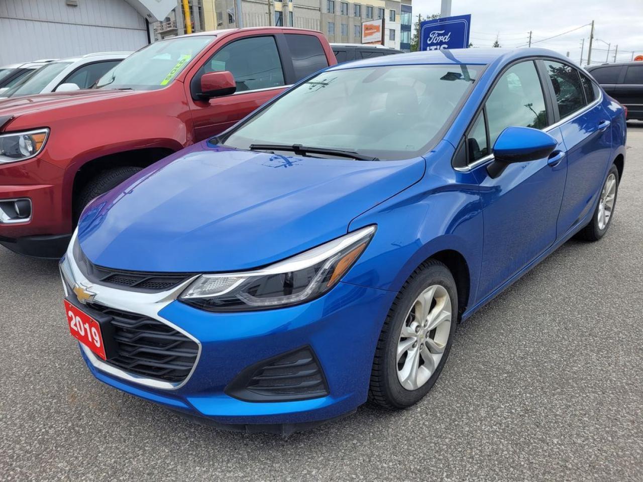 2019 Chevrolet Cruze LT Photo7