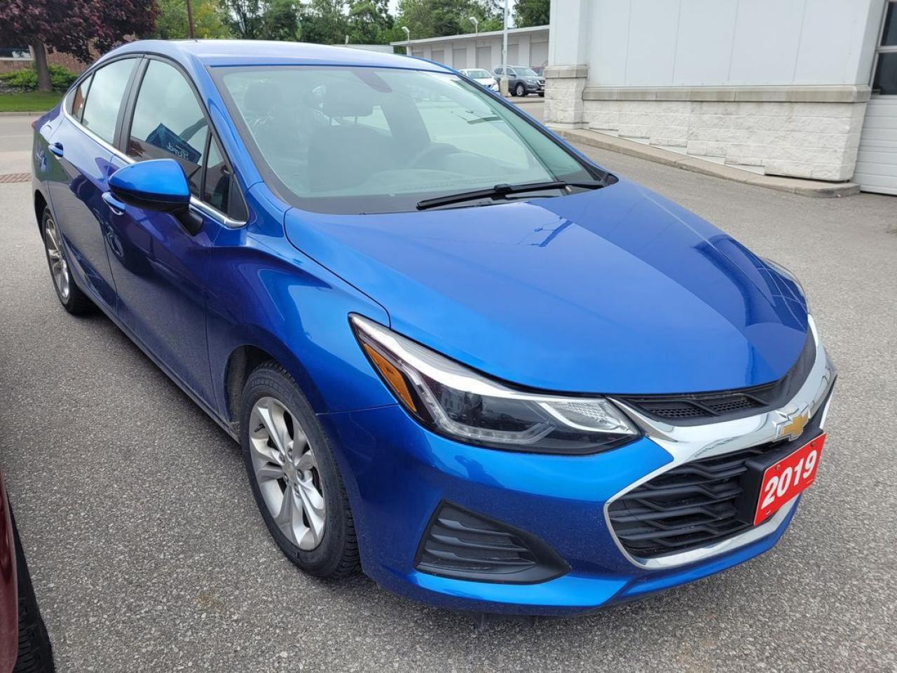 2019 Chevrolet Cruze LT Photo10