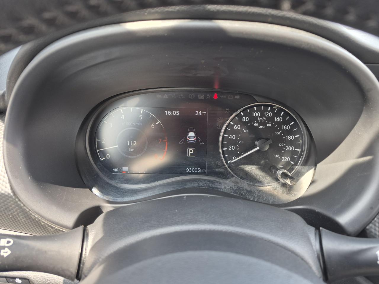 2022 Nissan Kicks SV Photo8