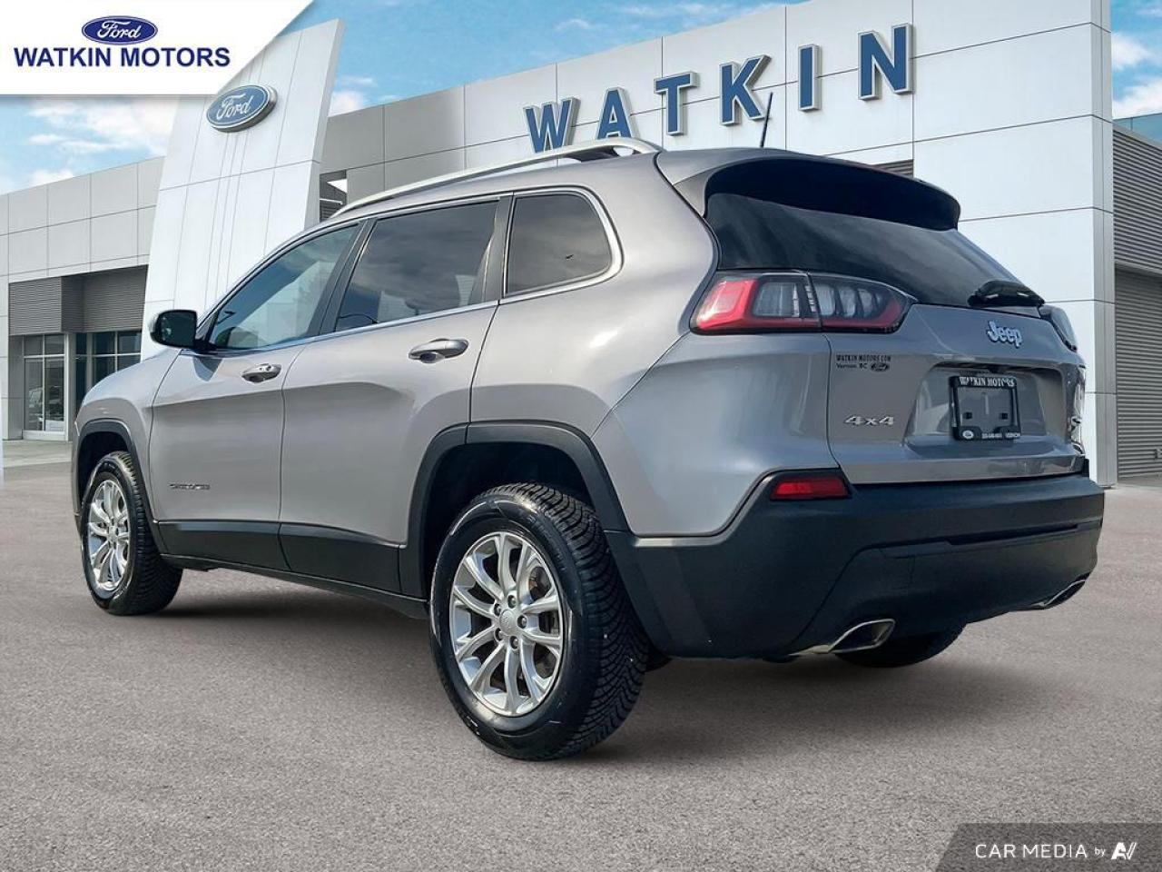 2019 Jeep Cherokee North Photo28